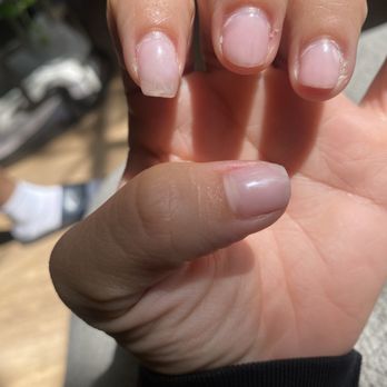 Posh Salon - Bio gel manicure trash after 3 days and $160 later - Nail Salons Near Me - Los Angeles, California