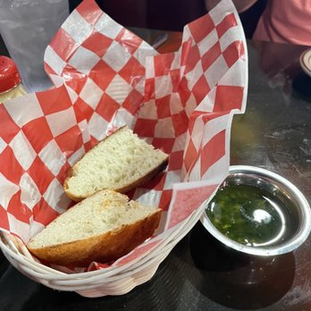 Mamma Anna Trattoria - Delicious pre-dinner bread basket. - Italian Near Me - Estero, Florida Mamma Anna Trattoria - Delicious pre-dinner bread basket. - Italian Near Me - Estero, Florida