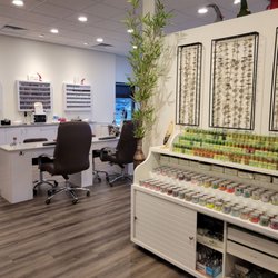 Fashion Nails - Corner seating
