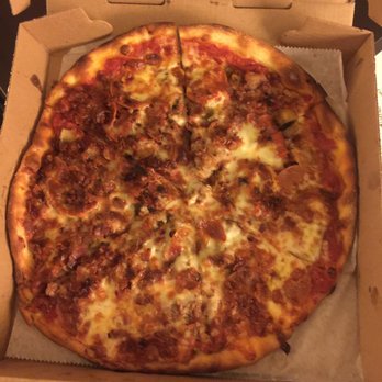 Rowayton Pizza - Small 10 with pepperoni, sausage, bacon, and mushrooms. Smells amazing. - Pizza Near Me - Norwalk, Connecticut