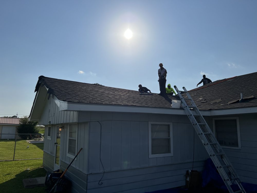 Slide of No Limit Roofing