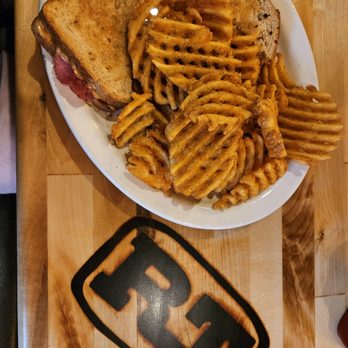 Rusty Tractor Family Restaurant - Great Reuben and Tractor Tread fries! - American Near Me - Elma, Washington Rusty Tractor Family Restaurant - Great Reuben and Tractor Tread fries! - American Near Me - Elma, Washington