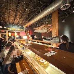 Sushi Lucy - Sushi boats