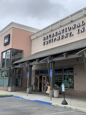 REI - Updated July 2026 - 351 Photos & 405 Reviews - 1800 Rosecrans Ave ...