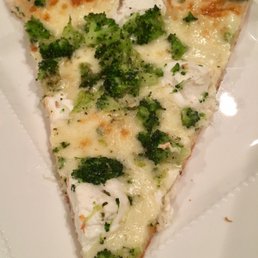 White broccoli pizza White broccoli pizza