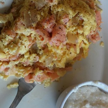 Roasters 'N Toasters - Pinecrest - Great Thursday Dunch! - Bagels Near Me - Miami, Florida
