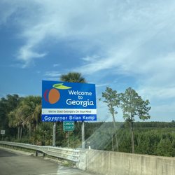 Florida-Georgia Line Pressure washing - Welcome to Georgia (northbound from FL), I-95