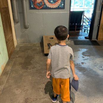 Craft Hall - Corn hike anyone? - Brewpubs Near Me - Philadelphia, Pennsylvania Craft Hall - Corn hike anyone? - Brewpubs Near Me - Philadelphia, Pennsylvania