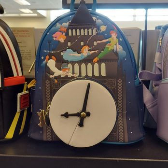 Books A Million - Backpacks - Bookstores Near Me - Kissimmee, Florida