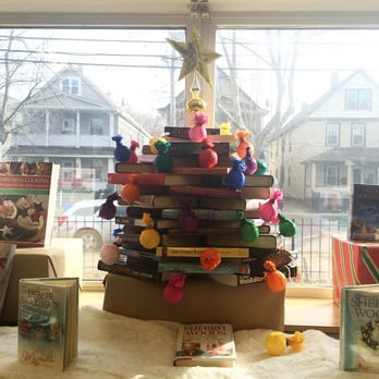 Cleveland Public Library - Jefferson - Christmas at the Jefferson Branch - Libraries Near Me - Cleveland, Ohio Cleveland Public Library - Jefferson - Christmas at the Jefferson Branch - Libraries Near Me - Cleveland, Ohio