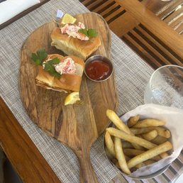 Lobster Roll Lobster Roll