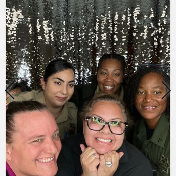 Make Me Blush Photo Booth - Photo Booth Rentals Near Me