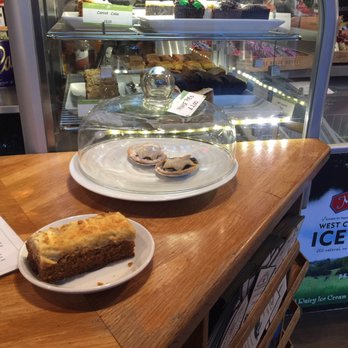 Waterside Cafe - British Near Me - London, XGL
