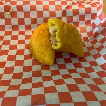 ArePA George - Empanadas de carne - Colombian Near Me - Chicago, Illinois ArePA George - Empanadas de carne - Colombian Near Me - Chicago, Illinois