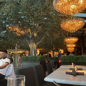 RH Rooftop Restaurant at RH Oak Brook - Breakfast & Brunch Near Me - Oak Brook, Illinois RH Rooftop Restaurant at RH Oak Brook - Breakfast & Brunch Near Me - Oak Brook, Illinois
