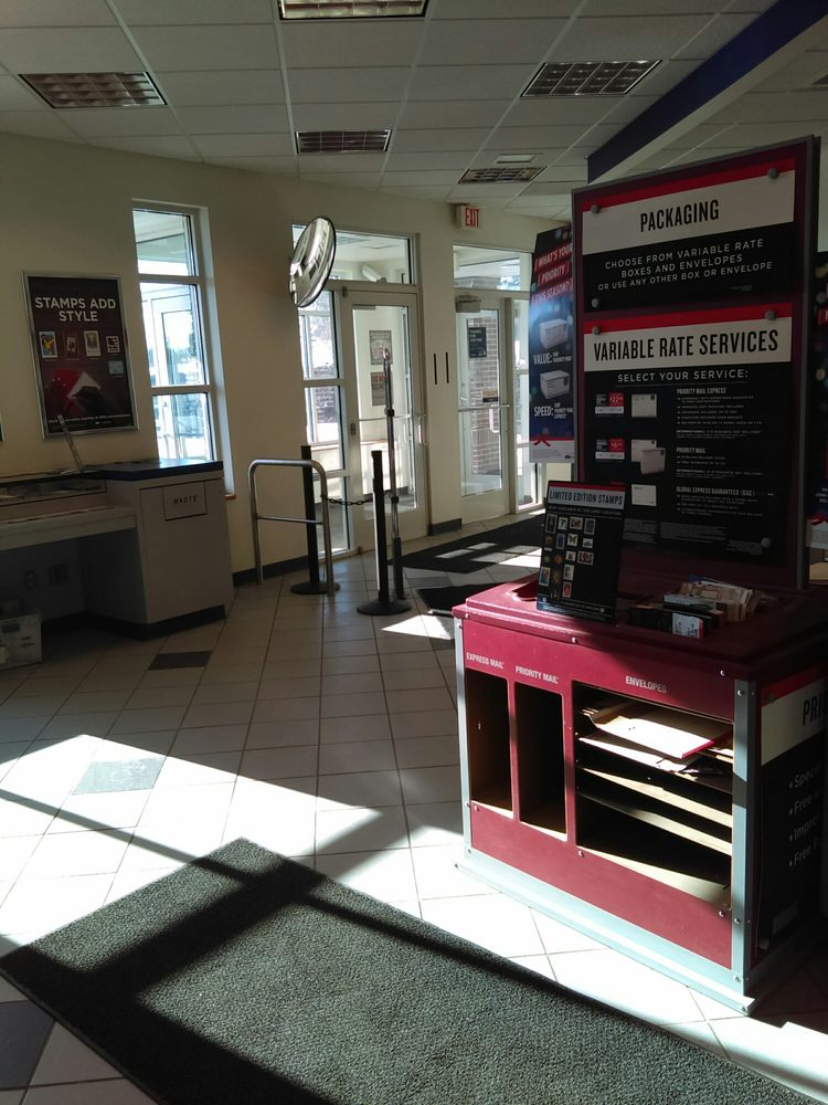 US POST OFFICE Updated September 2024 1239 2nd St N, Sauk Rapids