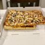 Photo of Howie's Pizza