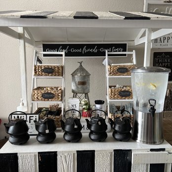 Chit Chat Cafe - Coffee & Tea Near Me - Manteca, California