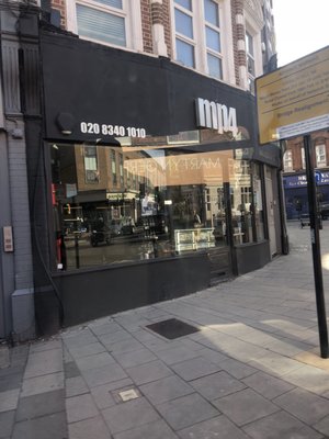 Mp4 Hair & Beauty Salon by null