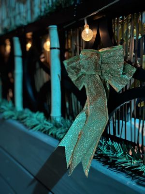 The Emerald Lounge by null