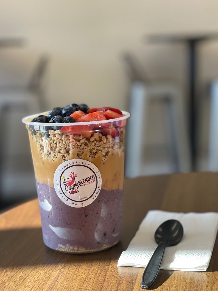 SIMPLY BLENDED JUICE BAR Updated September 2024 263 Photos & 244