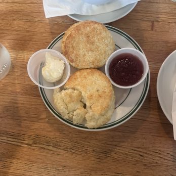 Sunshine Cafe - Biscuits - Cafes Near Me - Napa, California