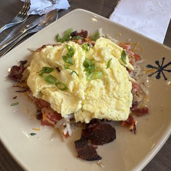 Snooze, an A.M. Eatery - Spuds Deluxe with scrambled eggs - Breakfast & Brunch Near Me - Boulder, Colorado