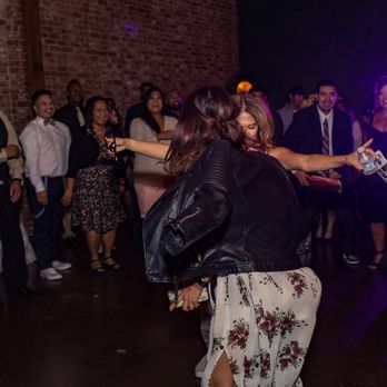 OLA Sounds | DJ Services - DJs Near Me OLA Sounds | DJ Services - DJs Near Me