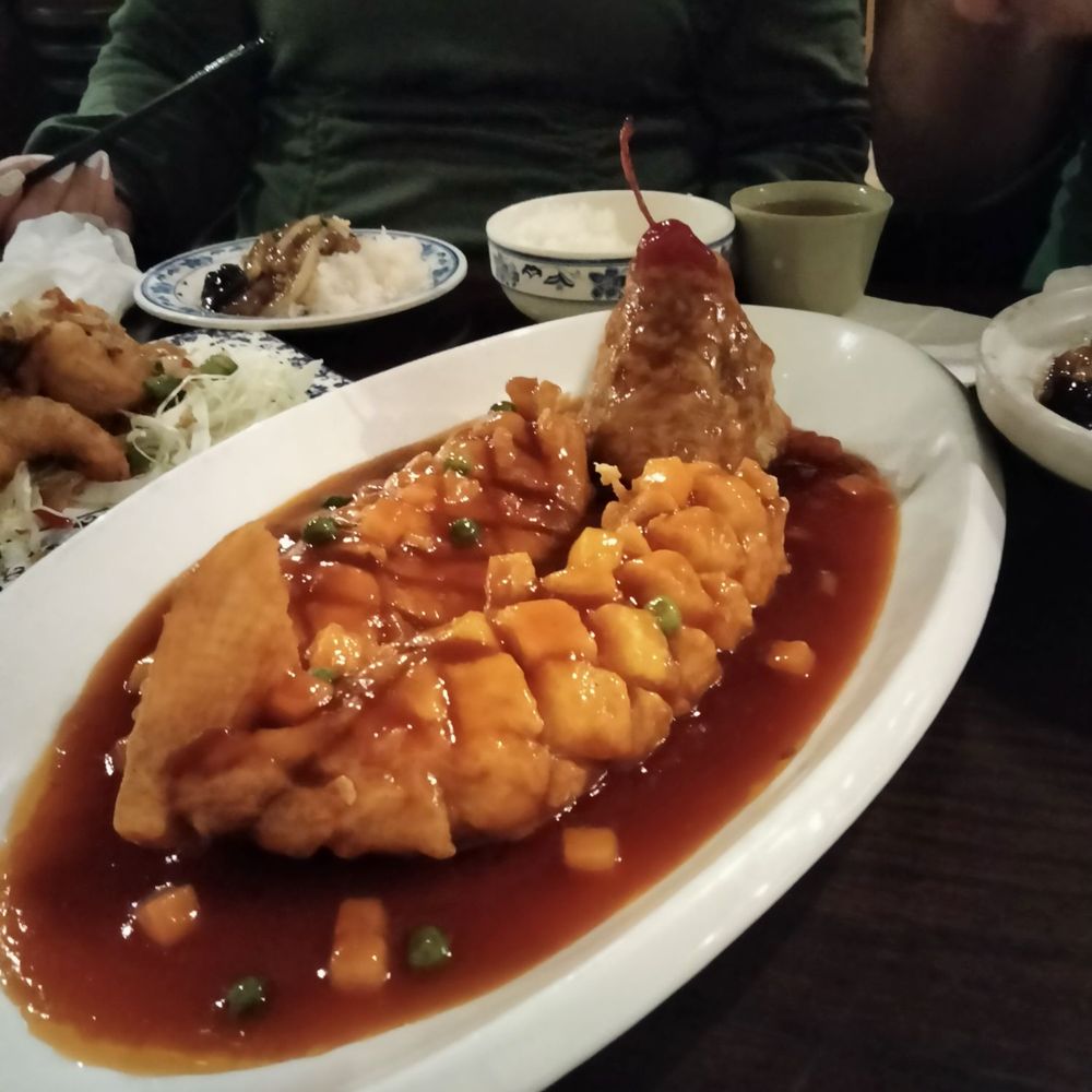 ShangWei Szechuan - Pine nut whole fish - Szechuan Near Me - Bethlehem, Pennsylvania ShangWei Szechuan - Pine nut whole fish - Szechuan Near Me - Bethlehem, Pennsylvania
