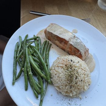 Roe Seafood Restaurant - Salmon - Seafood Near Me - Long Beach, California