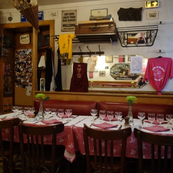 Au Petit Bouchon Chez Georges - French Near Me - Lyon, 69 Au Petit Bouchon Chez Georges - French Near Me - Lyon, 69