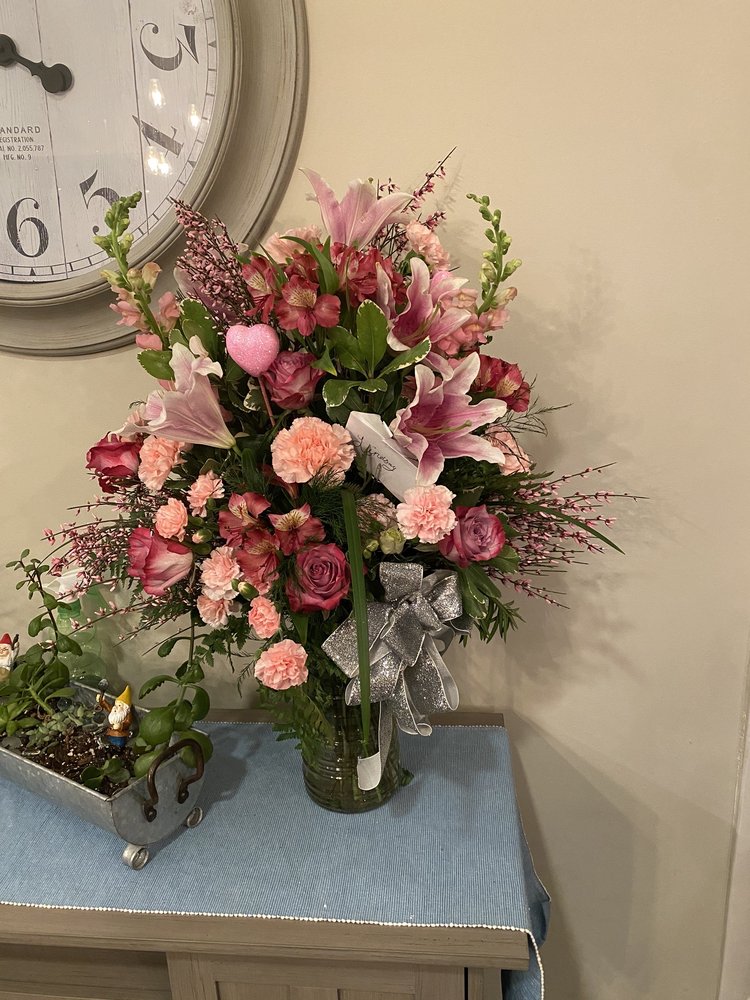 FLOWER LOFT Updated October 2024 12376 National Pike, Grantsville