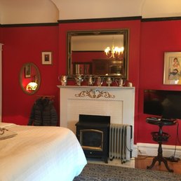 Holly room Holly room