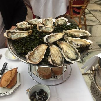 Le Dôme - Douzaine d'huîtres - Seafood Near Me - Paris, 75 Le Dôme - Douzaine d'huîtres - Seafood Near Me - Paris, 75
