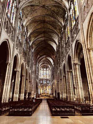 Basilique Cathédrale Saint-Denis by null