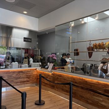 Yang Kee - The line to order. - Dim Sum Near Me - Sacramento, California