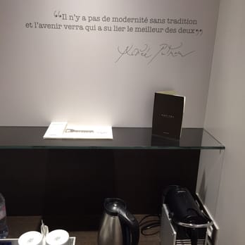 Sofitel Arc de Triomphe - Coffee machine - Hotels Near Me - Paris, 75 Sofitel Arc de Triomphe - Coffee machine - Hotels Near Me - Paris, 75