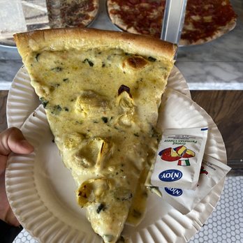 Artichoke Basille's Pizza - yummy - Pizza Near Me - Berkeley, California