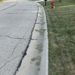 Lillians Lawn Care Service