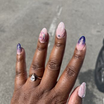 Daisy Nails - Nail Salons Near Me - Lancaster, California