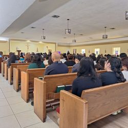 Holy Redeemer Catholic Church - Reunión de padres.