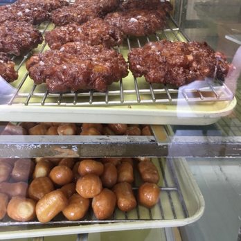 Ronald's Donuts - Donuts Near Me - Las Vegas, Nevada