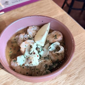 Cafe Ba-Ba-Reeba! - Shrimp with Garlic, Olive Oil & Red Pepper Flakes - Spanish Near Me - Chicago, Illinois Cafe Ba-Ba-Reeba! - Shrimp with Garlic, Olive Oil & Red Pepper Flakes - Spanish Near Me - Chicago, Illinois