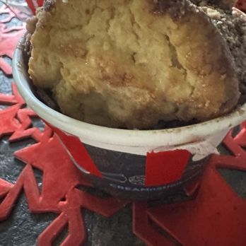 CREAM - GREAT ice cream cookie sandwich!! - Desserts Near Me - Fresno, California