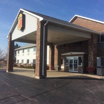 Super 8 by Wyndham Auburn - Hotels Near Me - Auburn, Indiana Super 8 by Wyndham Auburn - Hotels Near Me - Auburn, Indiana