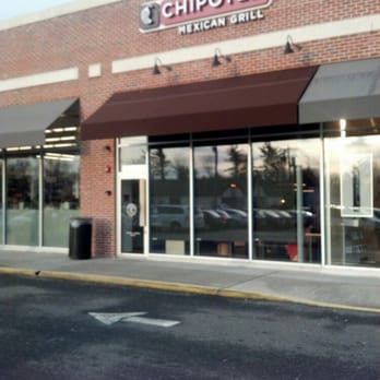 Chipotle Mexican Grill - Convenient location - Mexican Near Me - Mineola, New York Chipotle Mexican Grill - Convenient location - Mexican Near Me - Mineola, New York