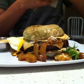 The Counter - Burgers Near Me - Honolulu, Hawaii