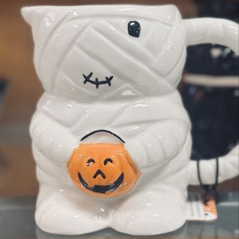 TJ Maxx - Halloween in August! - Department Stores Near Me - Aiea, Hawaii TJ Maxx - Halloween in August! - Department Stores Near Me - Aiea, Hawaii