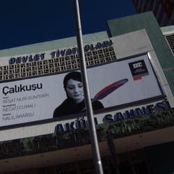 Akün Sahnesi