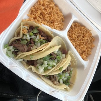 Taqueria La Mexicana - Taco Plate - Mexican Near Me - Long Beach, California Taqueria La Mexicana - Taco Plate - Mexican Near Me - Long Beach, California